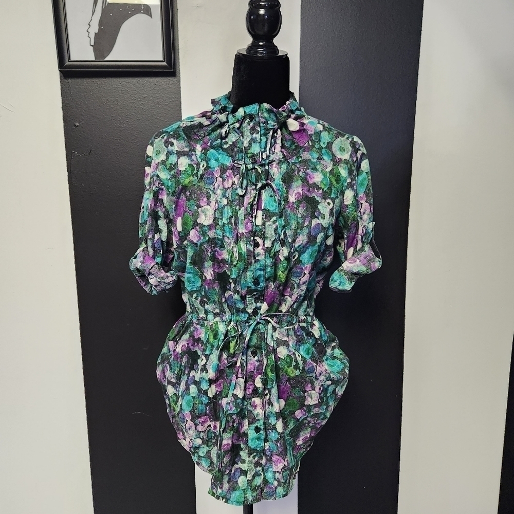 Vintage cottagecore Victorian neck top